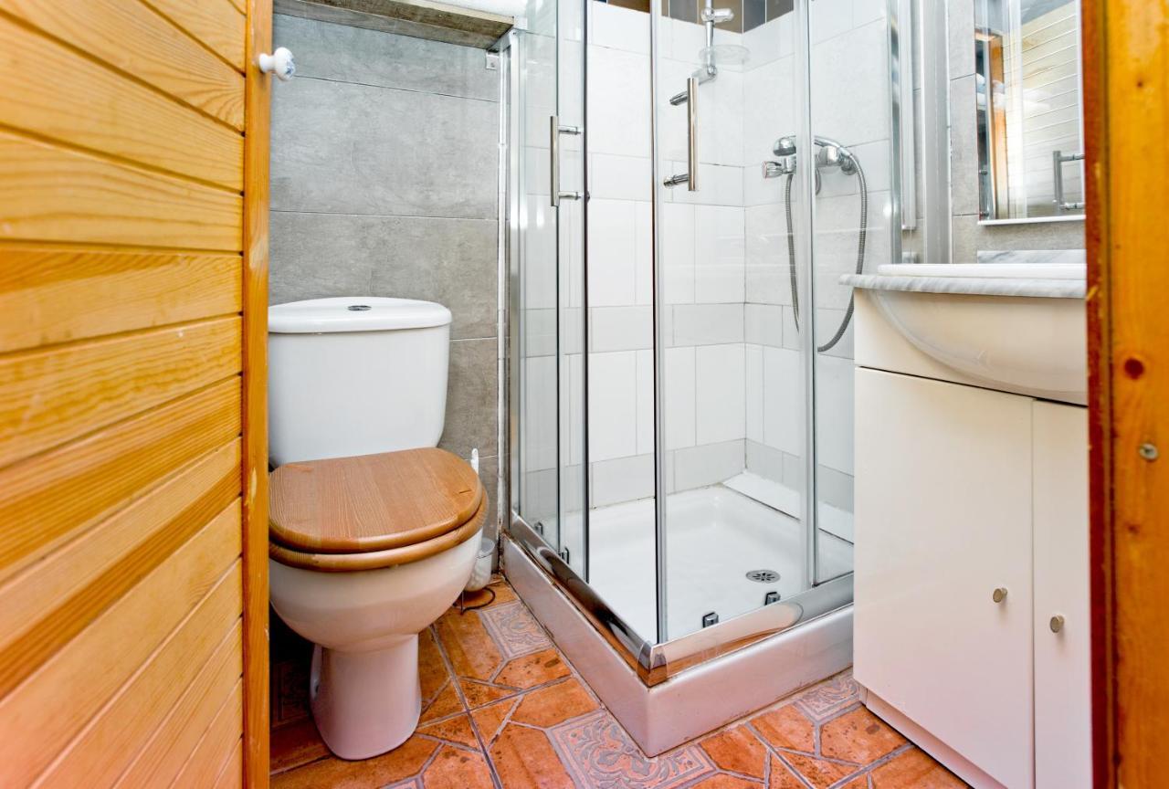 Estudio Finestrelles Barcelona Esplugues de Llobregat Extérieur photo